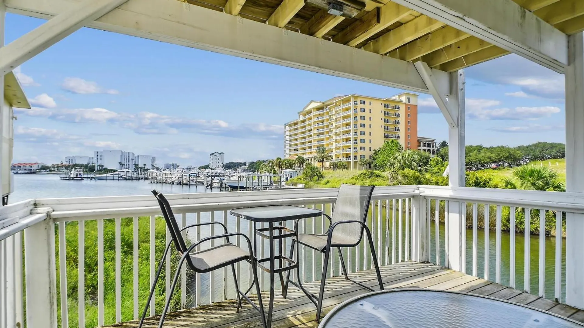 Sandpiper Cove 4117- By Holiday Isle Properties Destin Apartment