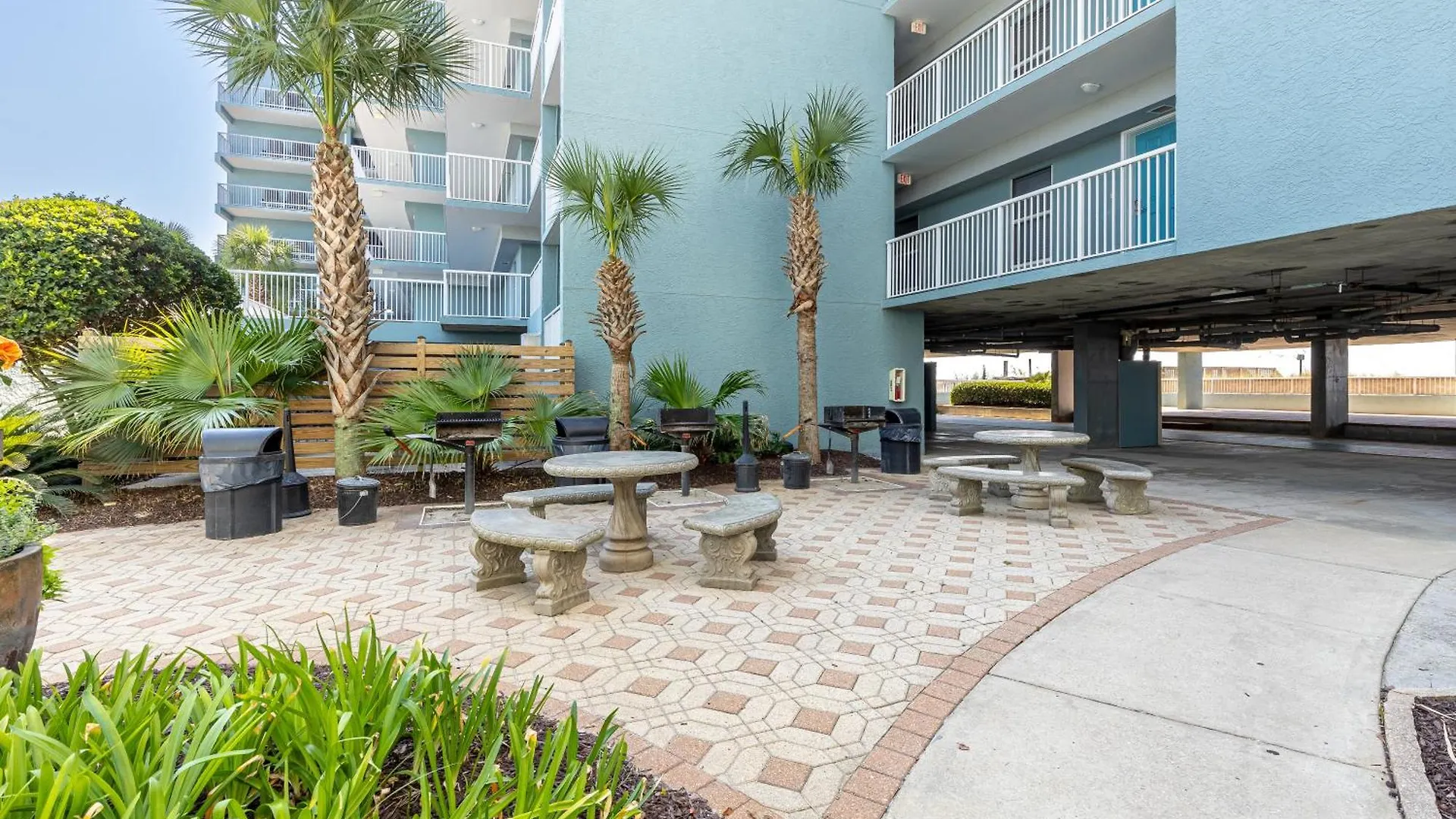 Sandpiper Cove 4117- By Holiday Isle Properties Destin 0*,  United States